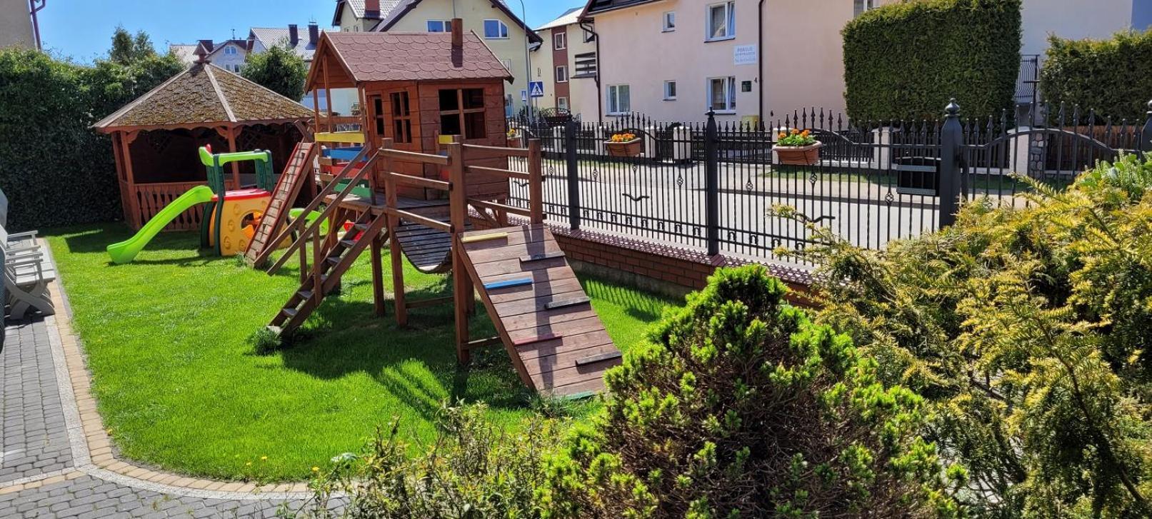 Kamena - Pokoje I Apartamenty Najblizej Plazy Karwia Exterior photo